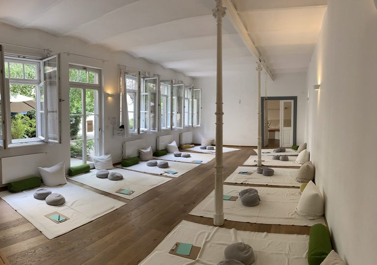 Bild: Hemma Yoga Studio Kursraum Bild: Hemma Yoga Studio Kursraum
